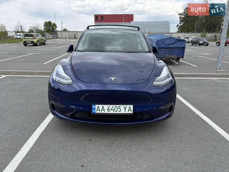 Позашляховик / Кросовер Tesla Model Y 2021 в Білогородці