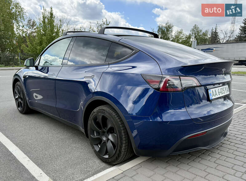 Позашляховик / Кросовер Tesla Model Y 2021 в Білогородці