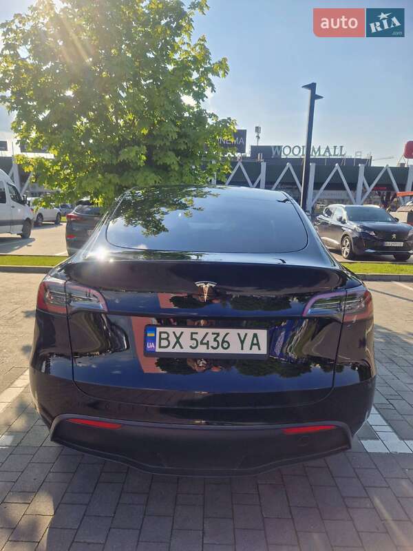 Позашляховик / Кросовер Tesla Model Y 2023 в Хмельницькому