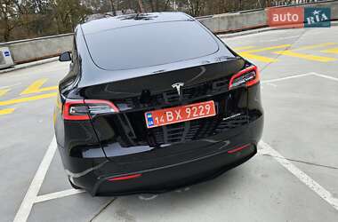 Внедорожник / Кроссовер Tesla Model Y 2020 в 