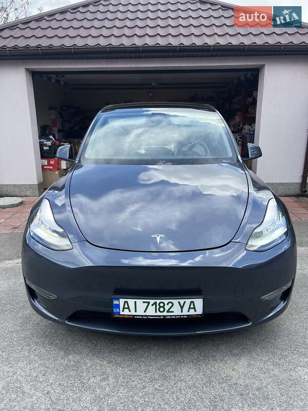 Внедорожник / Кроссовер Tesla Model Y 2023 в 