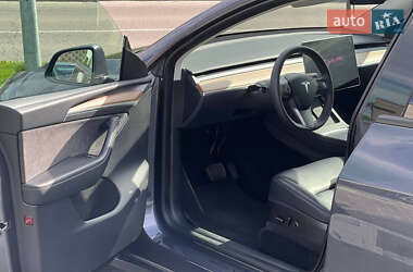 Внедорожник / Кроссовер Tesla Model Y 2023 в 