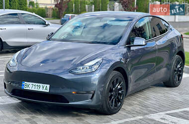 Tesla Model Y 2023 Tesla Model Y 2023