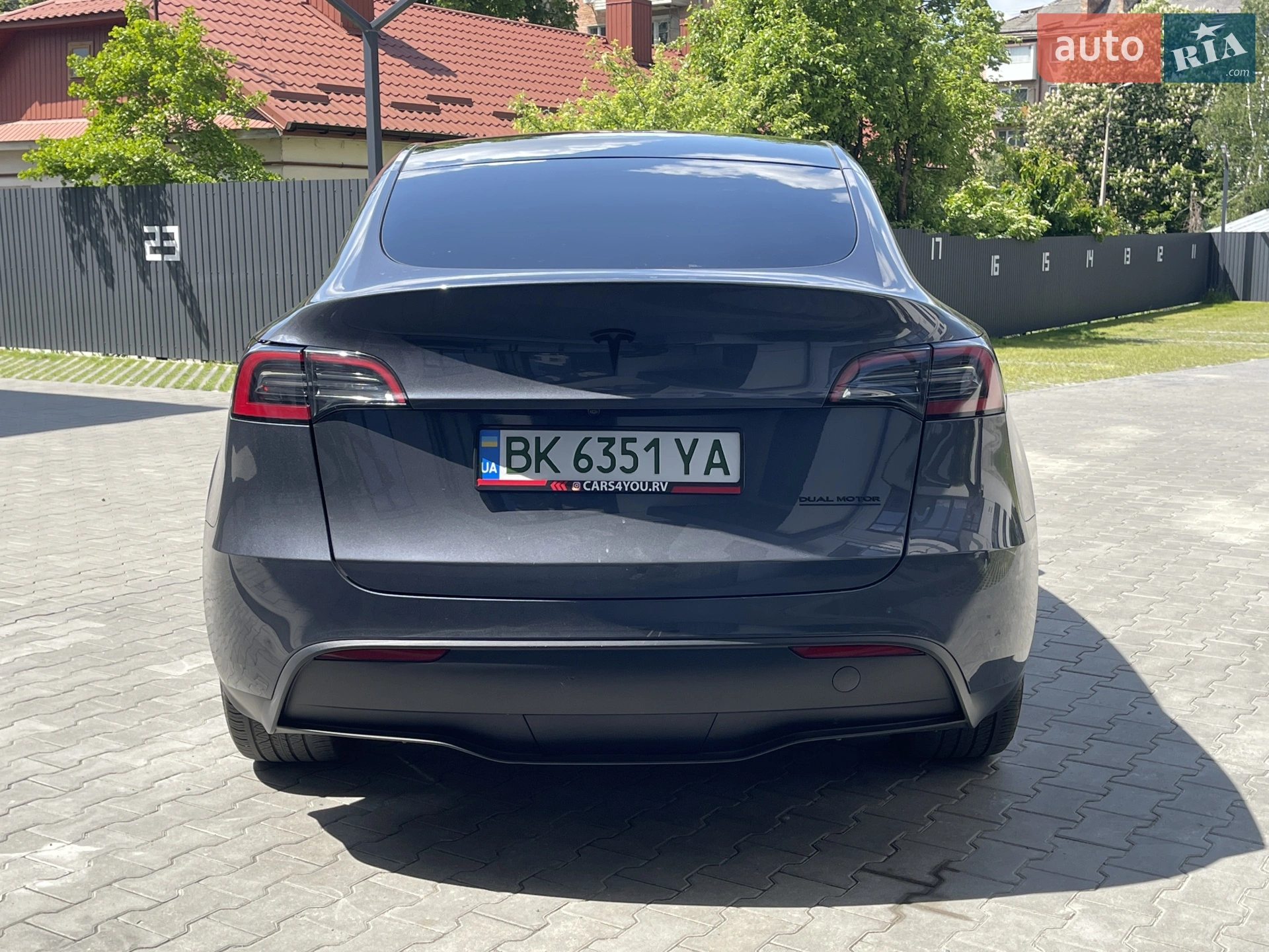2022 Tesla Model Y - мініатюра 5