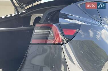 Внедорожник / Кроссовер Tesla Model Y 2022 в 