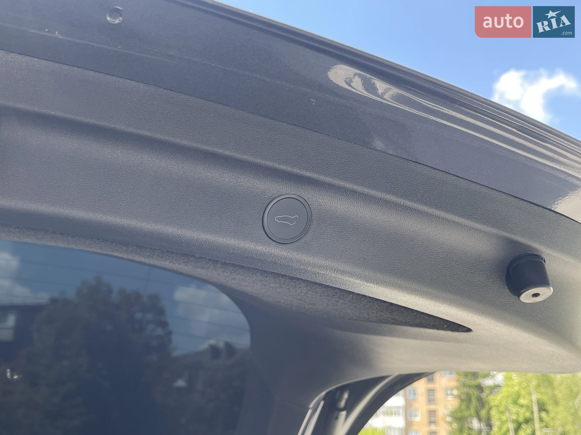 2022 Tesla Model Y - мініатюра 19