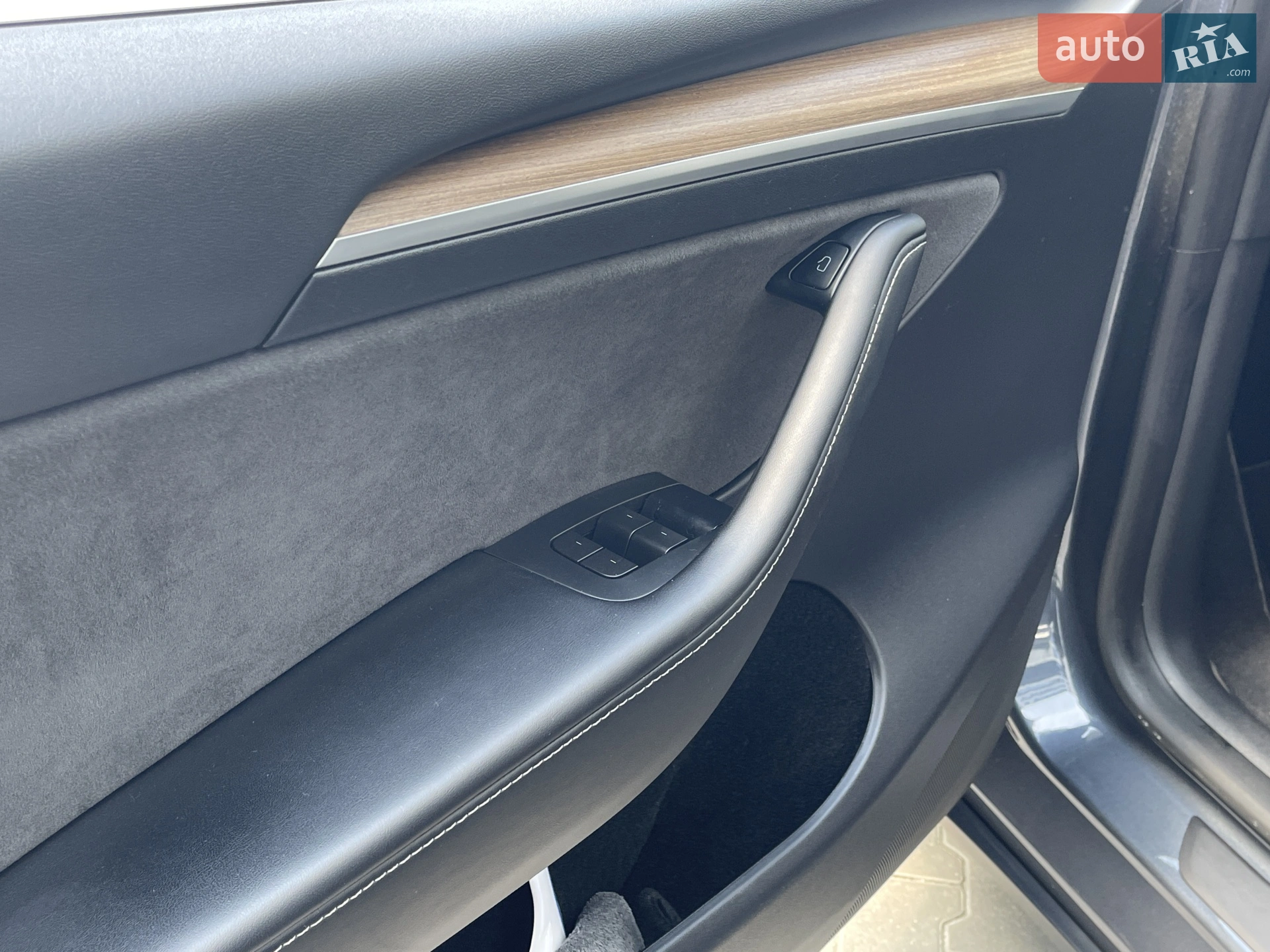 2022 Tesla Model Y - мініатюра 25