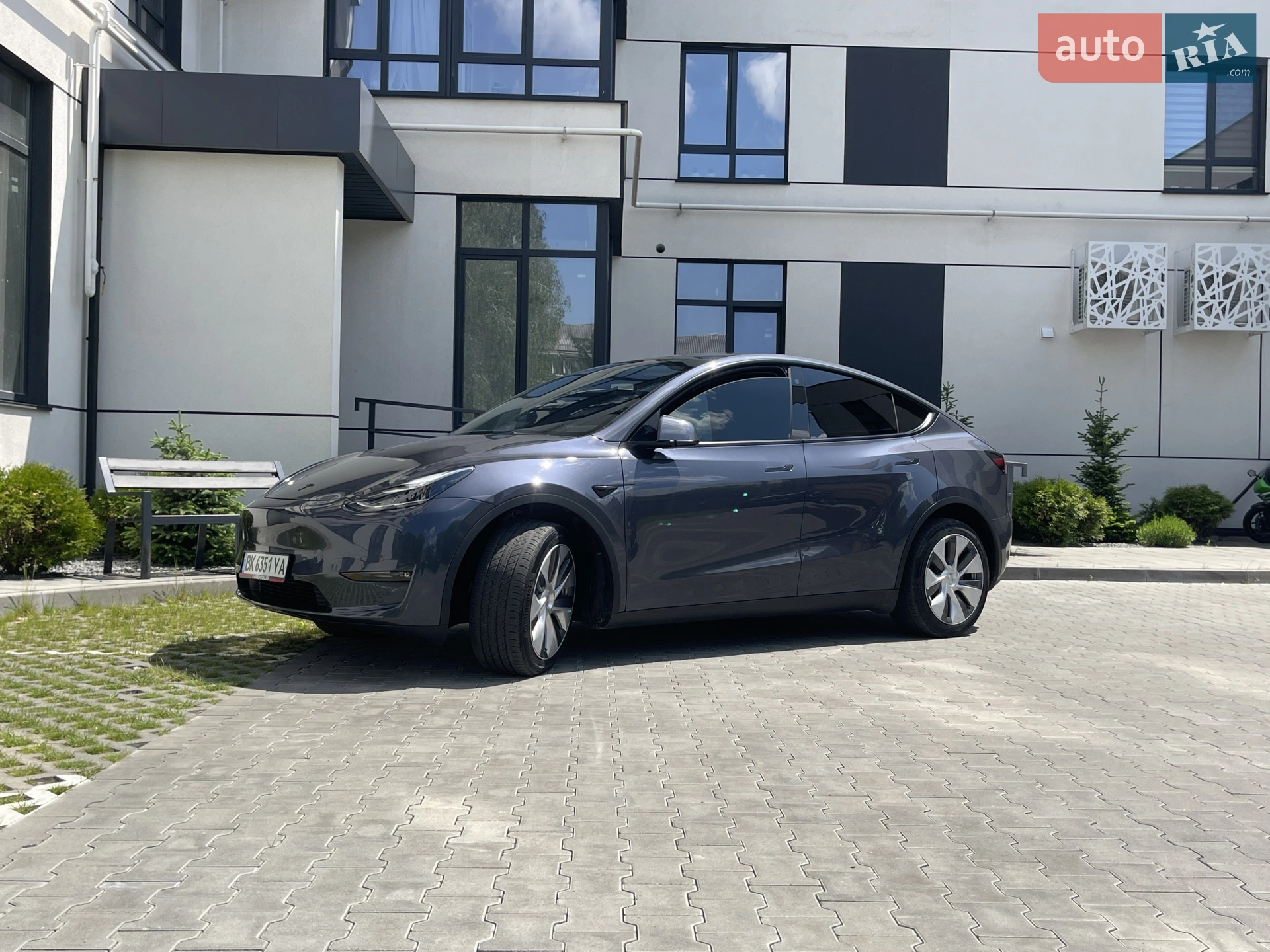 2022 Tesla Model Y - мініатюра 39