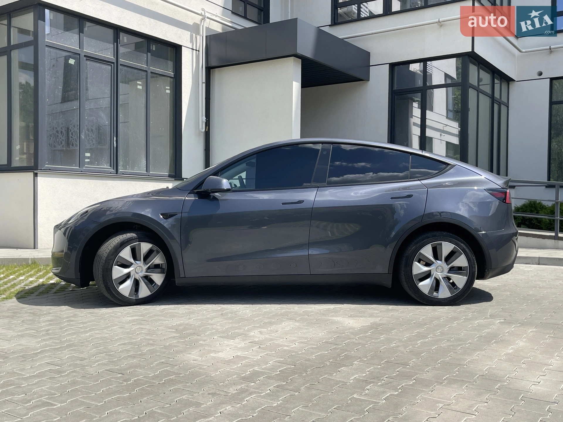 2022 Tesla Model Y - мініатюра 43