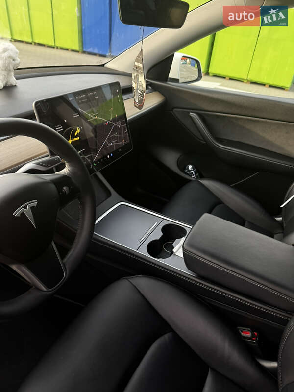 Внедорожник / Кроссовер Tesla Model Y 2021 в Виннице