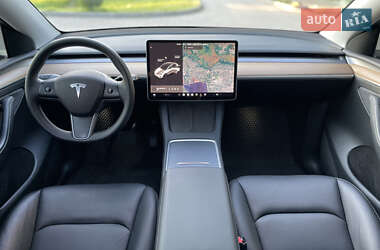 Внедорожник / Кроссовер Tesla Model Y 2022 в 