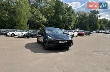 Внедорожник / Кроссовер Tesla Model Y 2023 в Киеве