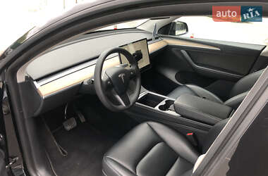 Позашляховик / Кросовер Tesla Model Y 2022 в 