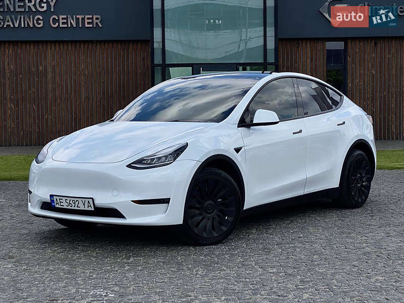 Внедорожник / Кроссовер Tesla Model Y 2023 в Днепре
