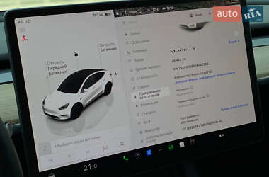 Внедорожник / Кроссовер Tesla Model Y 2023 в 