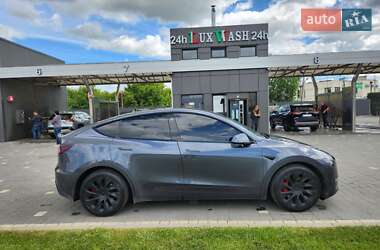 Внедорожник / Кроссовер Tesla Model Y 2021 в 