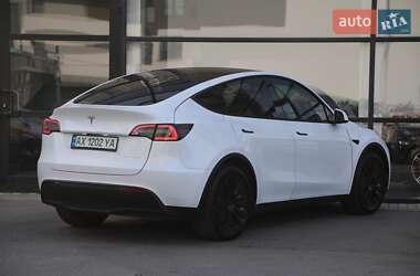 Внедорожник / Кроссовер Tesla Model Y 2020 в 