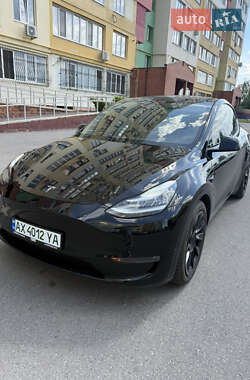 Tesla Model Y 2021 Tesla Model Y 2021