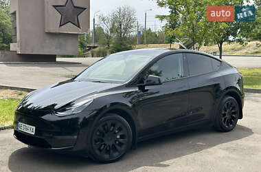 Внедорожник / Кроссовер Tesla Model Y 2023 в 