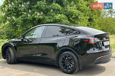 Внедорожник / Кроссовер Tesla Model Y 2023 в 