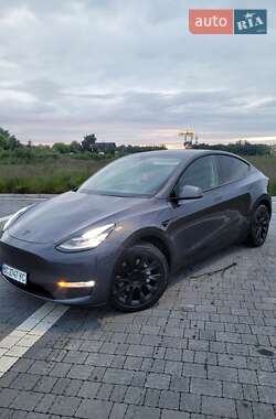 Tesla Model Y 2020