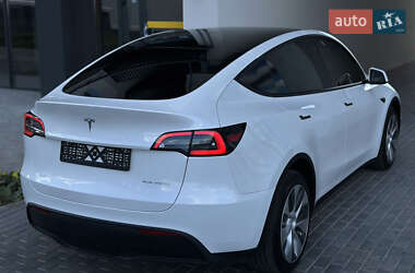 Внедорожник / Кроссовер Tesla Model Y 2023 в 