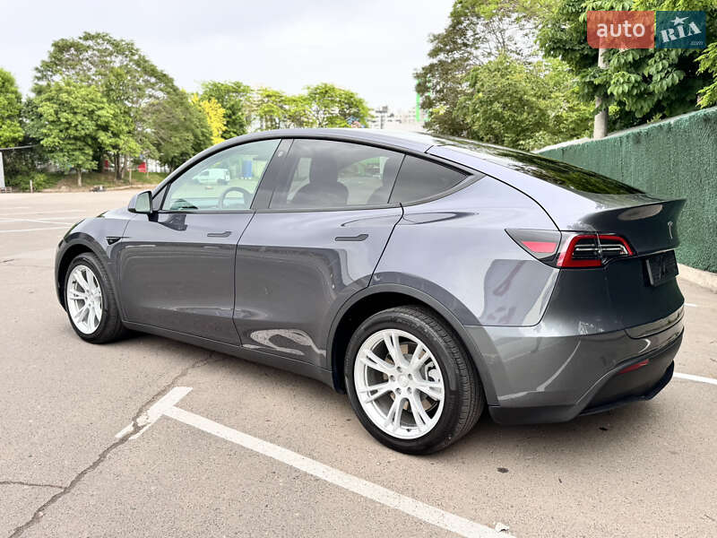 Позашляховик / Кросовер Tesla Model Y 2021 в Одесі