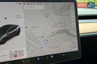 Внедорожник / Кроссовер Tesla Model Y 2021 в 