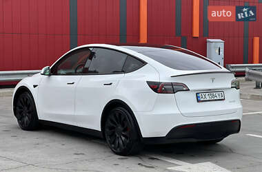 Внедорожник / Кроссовер Tesla Model Y 2022 в 