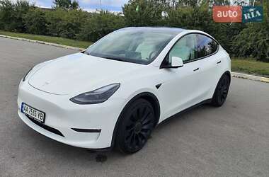 Внедорожник / Кроссовер Tesla Model Y 2021 в 