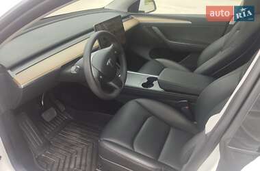 Внедорожник / Кроссовер Tesla Model Y 2023 в 