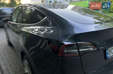Внедорожник / Кроссовер Tesla Model Y 2023 в 