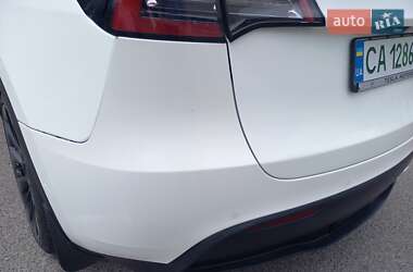 Внедорожник / Кроссовер Tesla Model Y 2021 в 