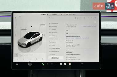 Внедорожник / Кроссовер Tesla Model Y 2025 в 
