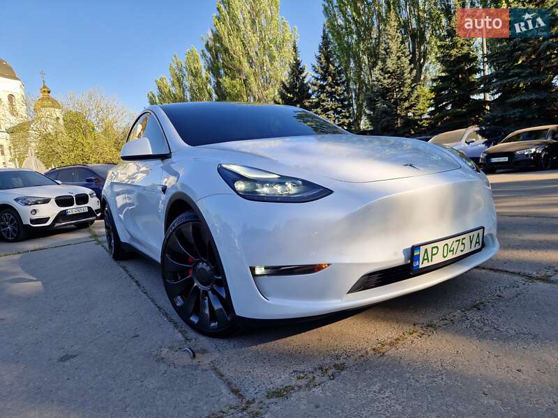 Внедорожник / Кроссовер Tesla Model Y 2022 в Днепре фото 8 Внедорожник / Кроссовер Tesla Model Y 2022 в Днепре