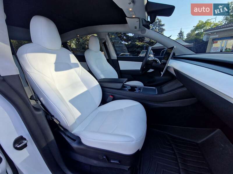 Внедорожник / Кроссовер Tesla Model Y 2022 в Днепре фото 30 Внедорожник / Кроссовер Tesla Model Y 2022 в Днепре