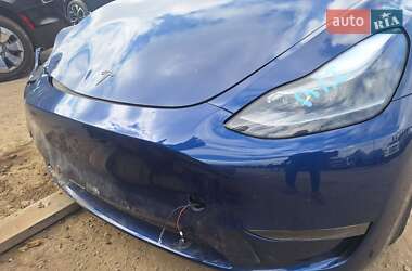 Позашляховик / Кросовер Tesla Model Y 2023 в 