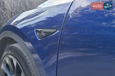 Позашляховик / Кросовер Tesla Model Y 2020 в 