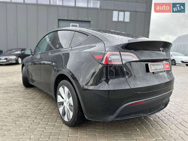 Внедорожник / Кроссовер Tesla Model Y 2022 в Львове
