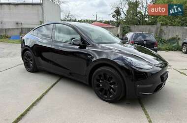 Внедорожник / Кроссовер Tesla Model Y 2023 в 