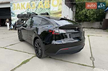 Внедорожник / Кроссовер Tesla Model Y 2023 в 
