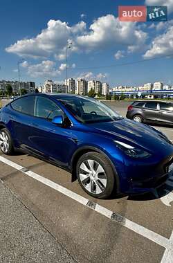 Tesla Model Y 2024 Tesla Model Y 2024