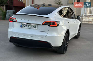 Внедорожник / Кроссовер Tesla Model Y 2023 в 