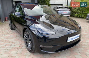 Внедорожник / Кроссовер Tesla Model Y 2021 в 