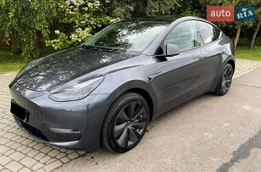 Внедорожник / Кроссовер Tesla Model Y 2023 в 