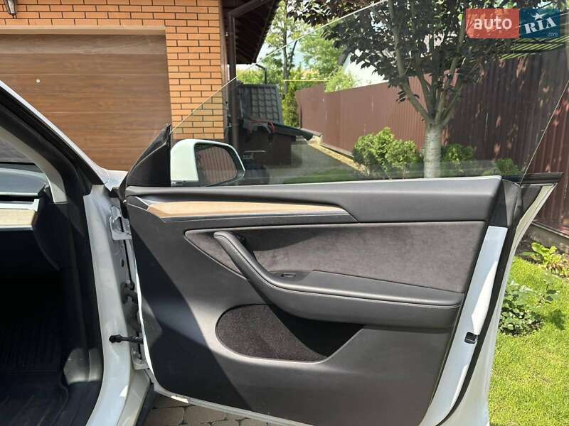 Внедорожник / Кроссовер Tesla Model Y 2022 в Виннице