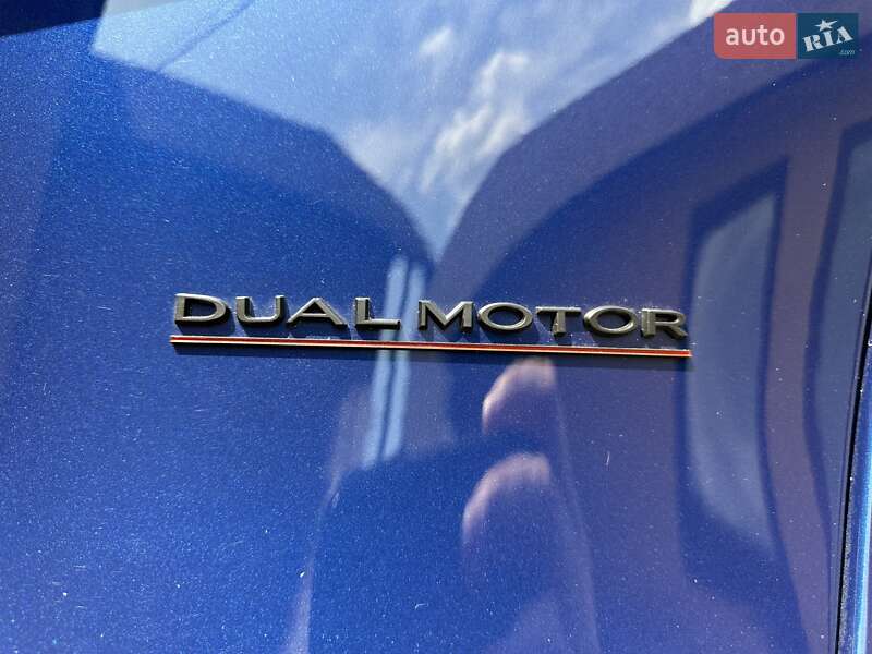 Внедорожник / Кроссовер Tesla Model Y 2022 в Черновцах