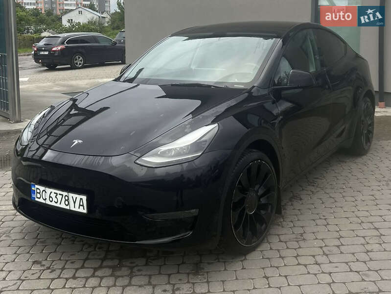 Внедорожник / Кроссовер Tesla Model Y 2022 в Львове