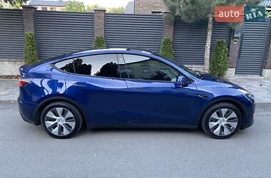 Внедорожник / Кроссовер Tesla Model Y 2022 в 