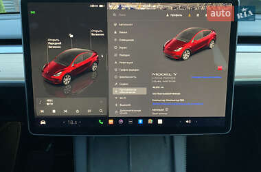 Внедорожник / Кроссовер Tesla Model Y 2022 в 
